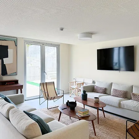 Large Foz Cool Living *